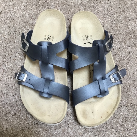 Birki’s by Birkenstock Pearlized Navy Sandals - Picture 1 of 4